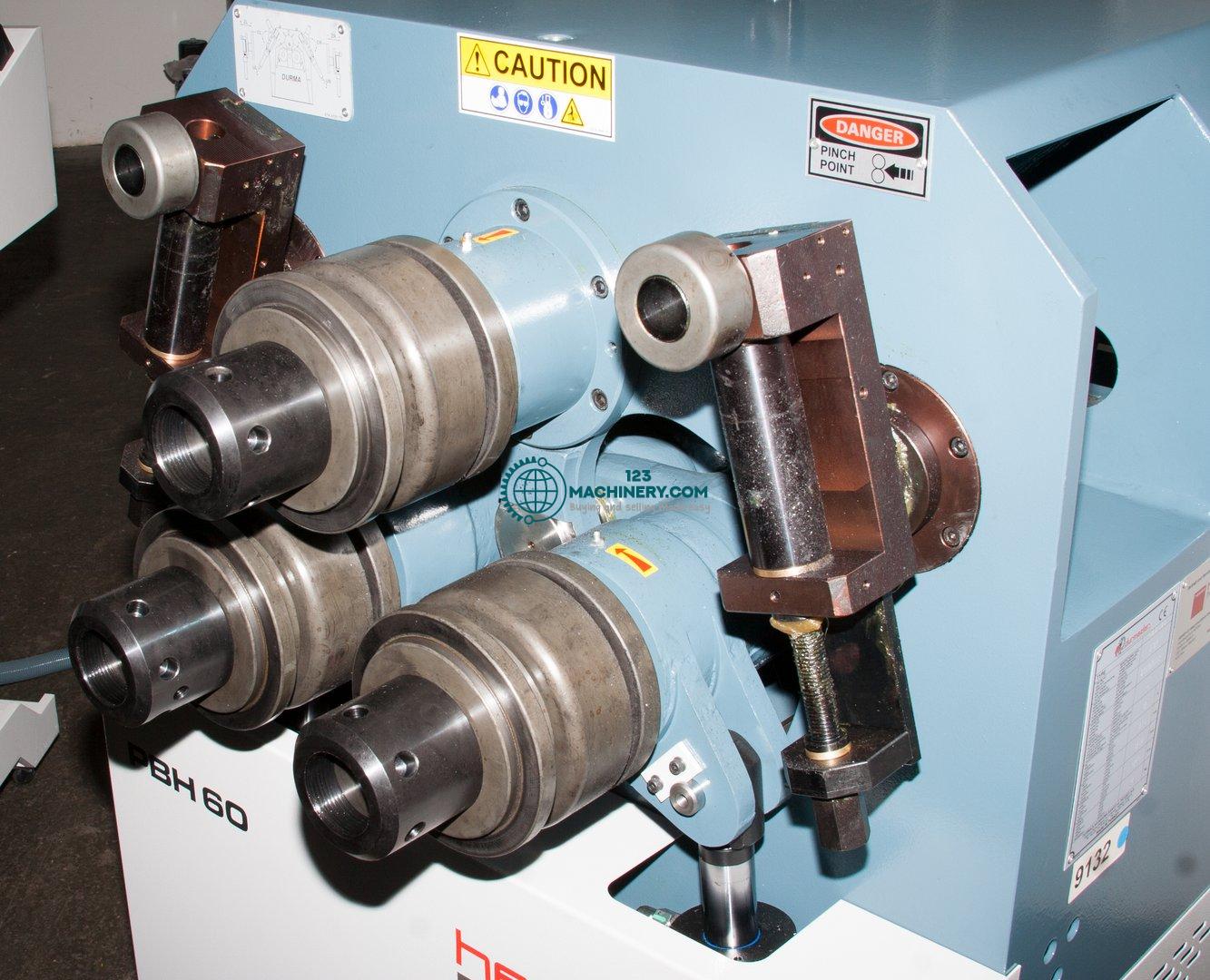 Inserat anzeigen Profilbiegemaschine mit hydraulischer Walzenzustellung HESSE