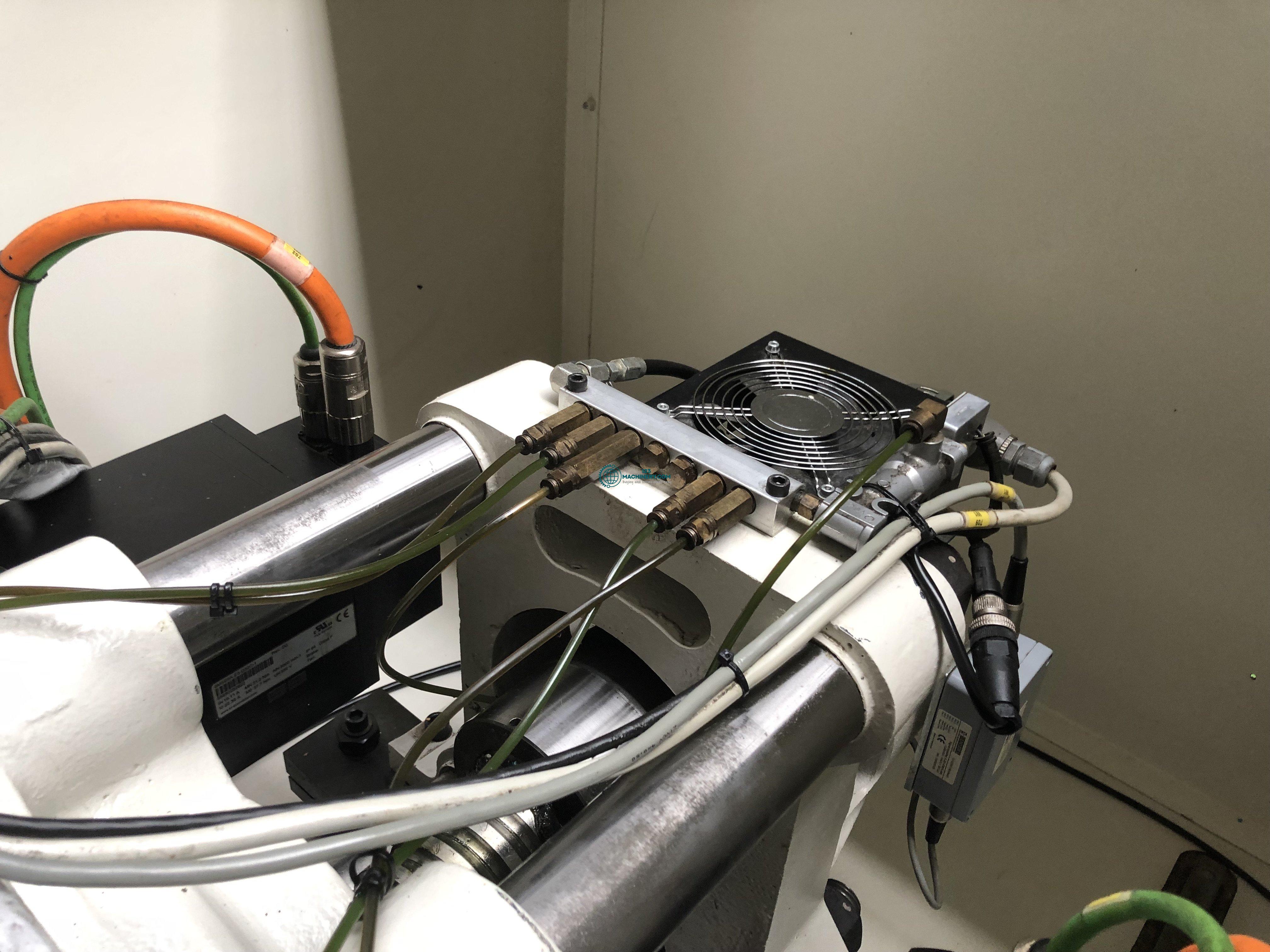 Used BATTENFELD EM 75-120 Unilog B4 All-electric