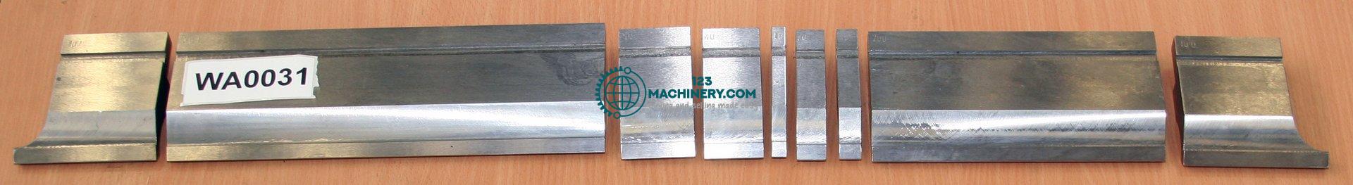 Bending tool EURAM upper tool 1010/A/75°/08 divide