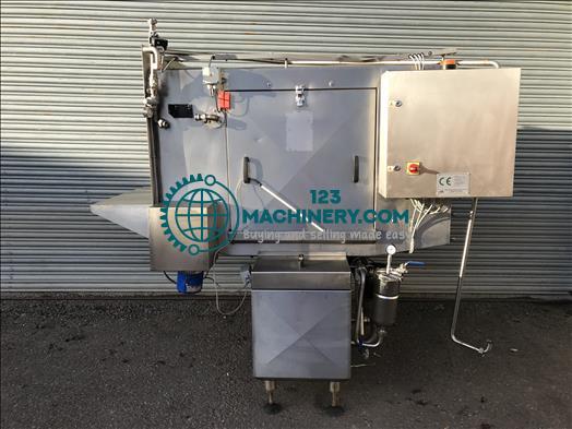 IWM San 100 Sanitiser tunnel