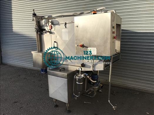 IWM San 100 Sanitiser tunnel