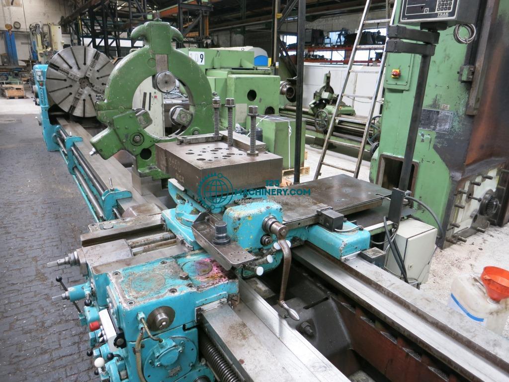 Leit- und Zugspindeldrehmaschine