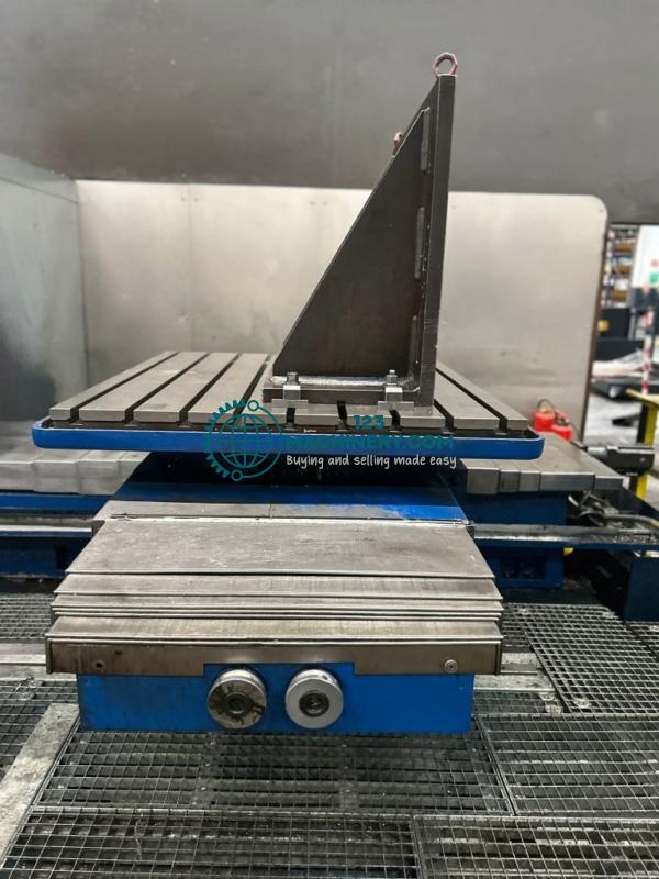 Toon advertentie Tischbohrwerk