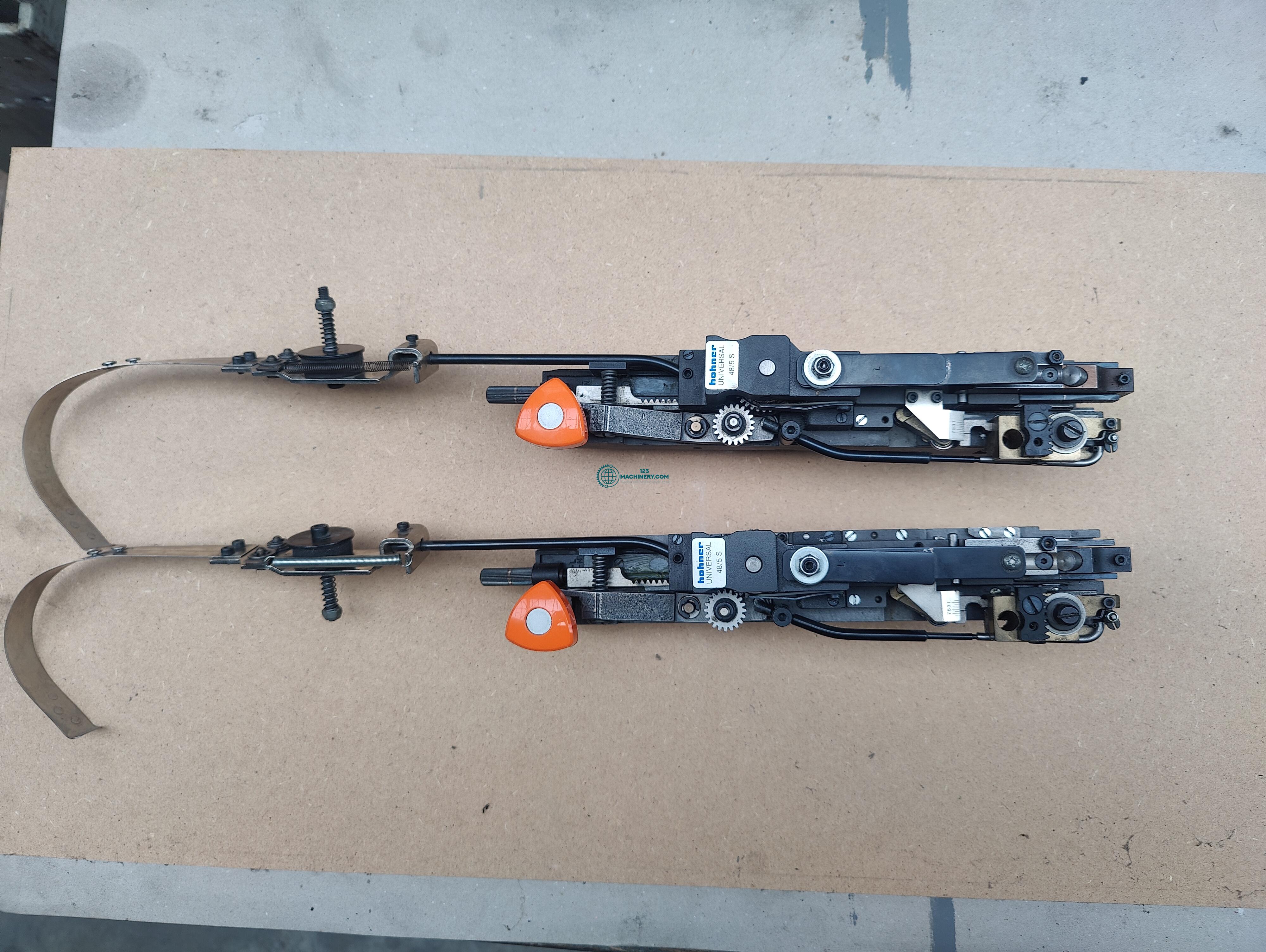 Hohner 48/ 5 S eyelet loop stitching heads