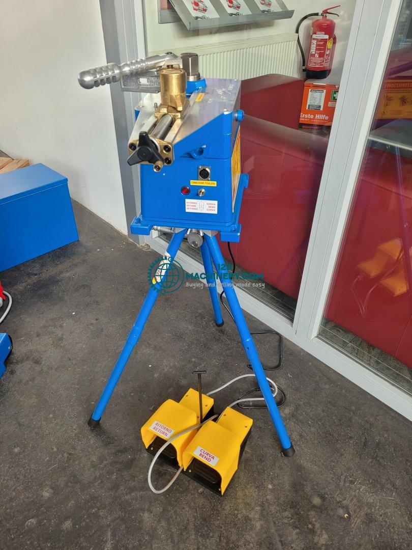 Toon advertentie Tube bending machine without mandrel ERCOLINA Medi