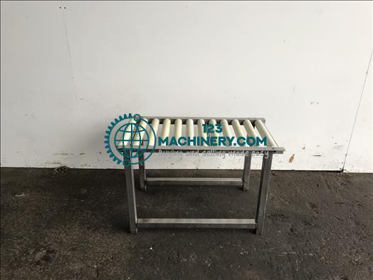 NNP Gravity roller conveyor