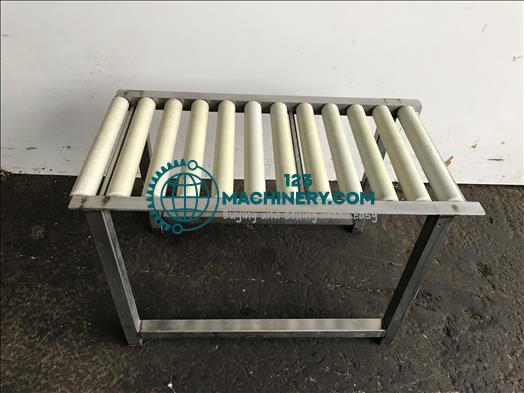 NNP Gravity roller conveyor