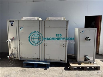 Daikin EWAQ040BAWHBH Water chiller