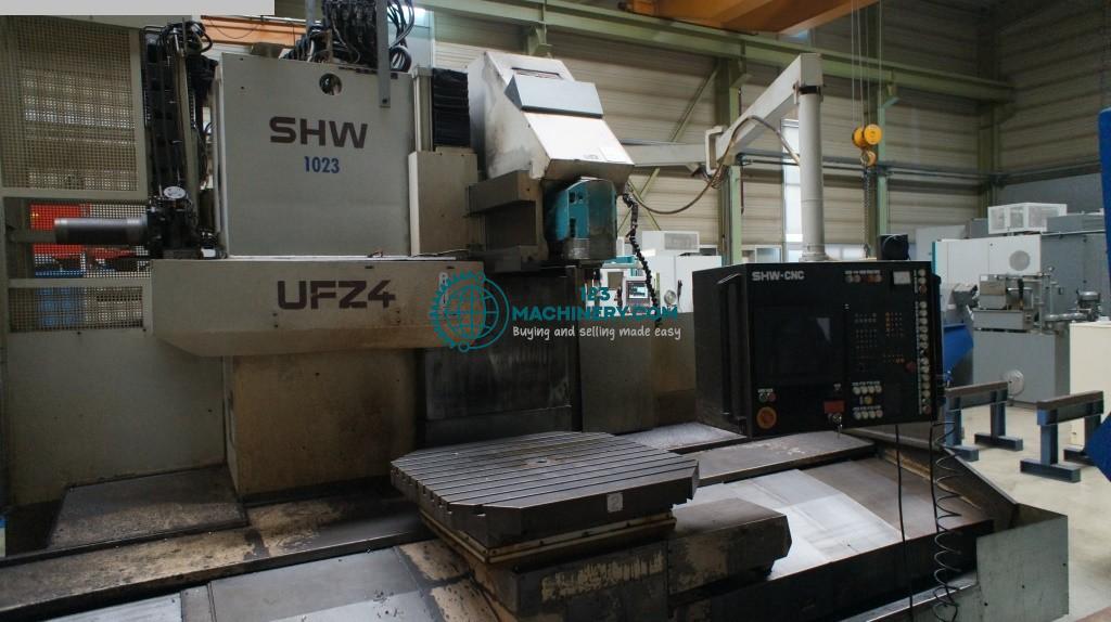 Afficher l`annonce Fräsmaschine - Universal