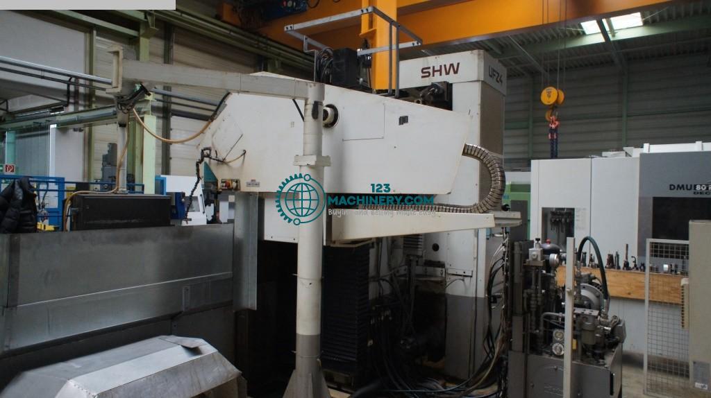 Afficher l`annonce Fräsmaschine - Universal