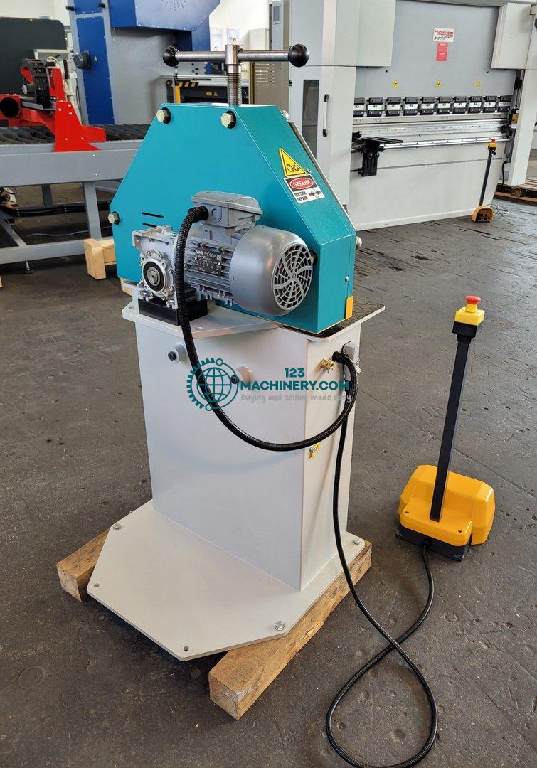 Pokaż ogłoszenie Profile bending machine with manual feed of rolls