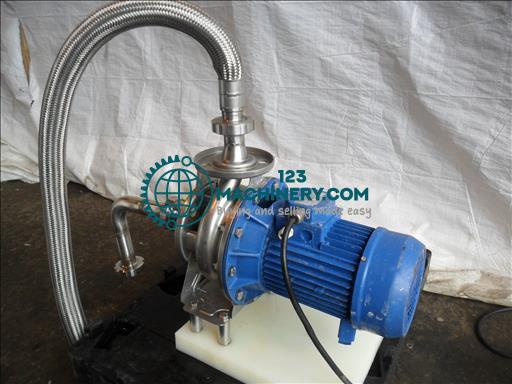 Ebara 93 1/3 Stainless Centrifugal pump