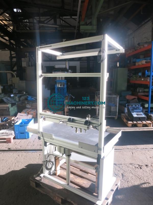 Show advert Arbeitstisch