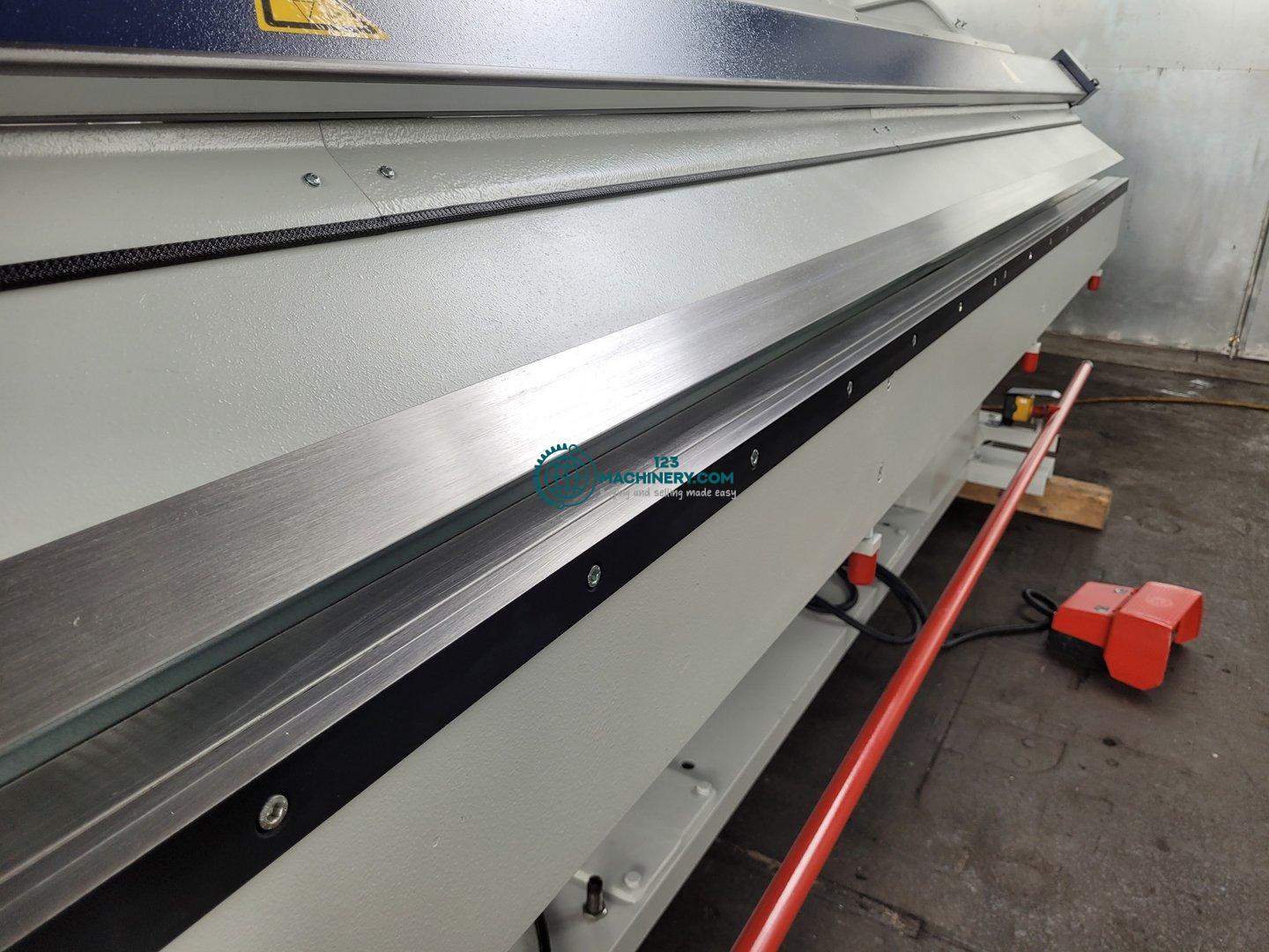 Afficher l`annonce Hydraulic long folding machine BIEGEMASTER BMTH 4.