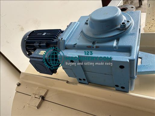 Show advert Macintyre 750Kg Chocolate tank