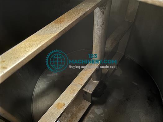 Show advert Macintyre 750Kg Chocolate tank