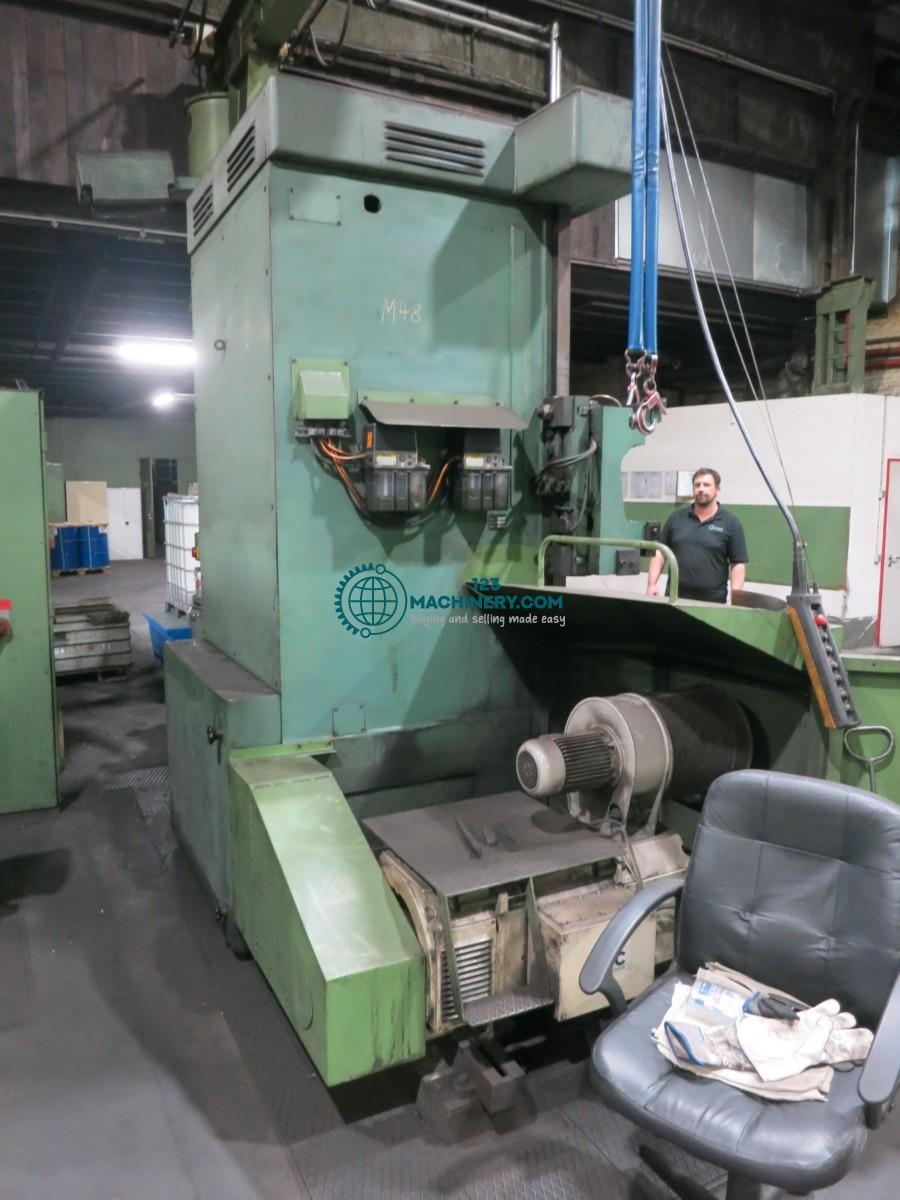 Afficher l`annonce Karusselldrehmaschine - Einständer