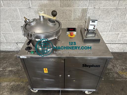 Stephan UMC12-F Universal Mixer