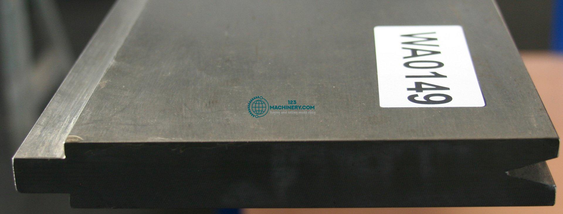 Bending tool push-in die 30°