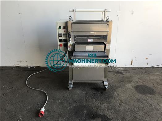 Panaroma AT400 Pasta stacking and cutting machine