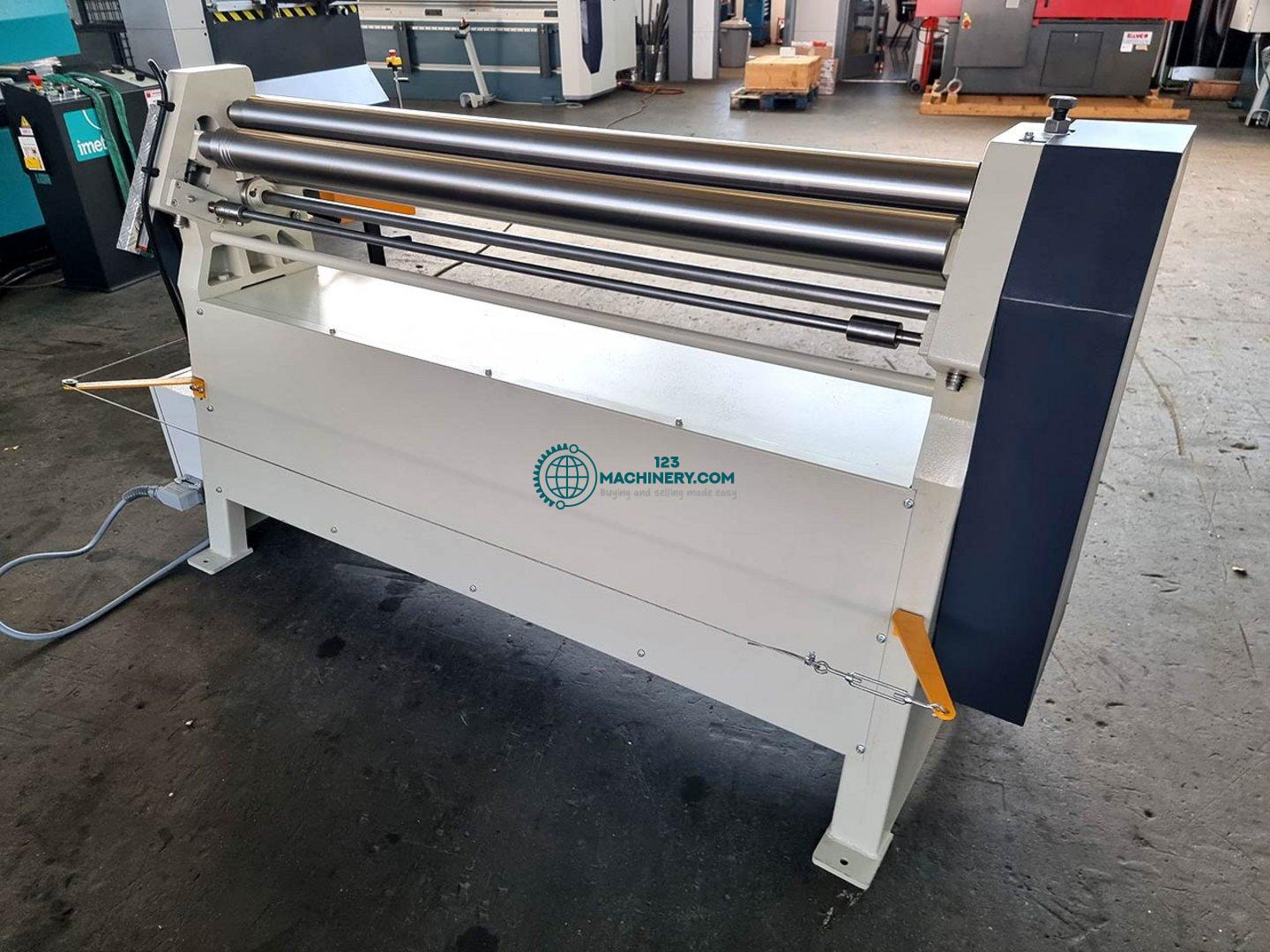 Motorized 3-roll plate bending machine HESSE by ISITAN RM 15