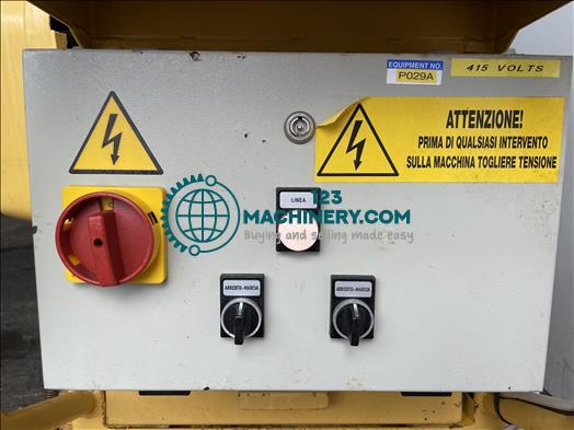 Cavecchi Pulitrice F Cheese cleaning machine