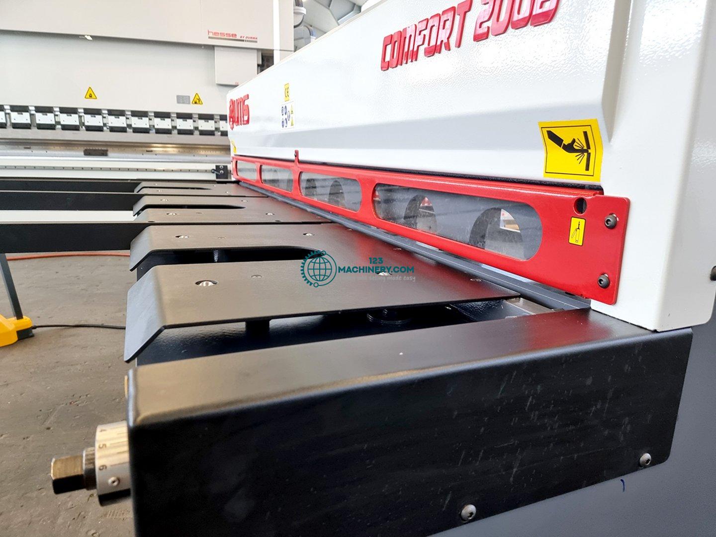 Motorized plate shear UMS Comfort 1506