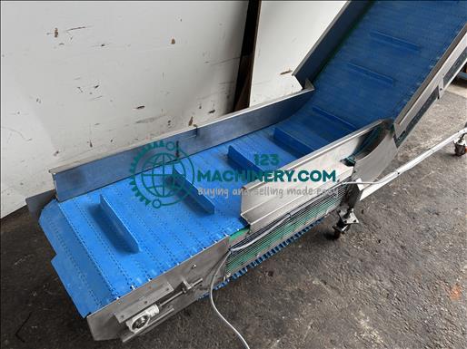 Show advert NNP Flighted elevator conveyor