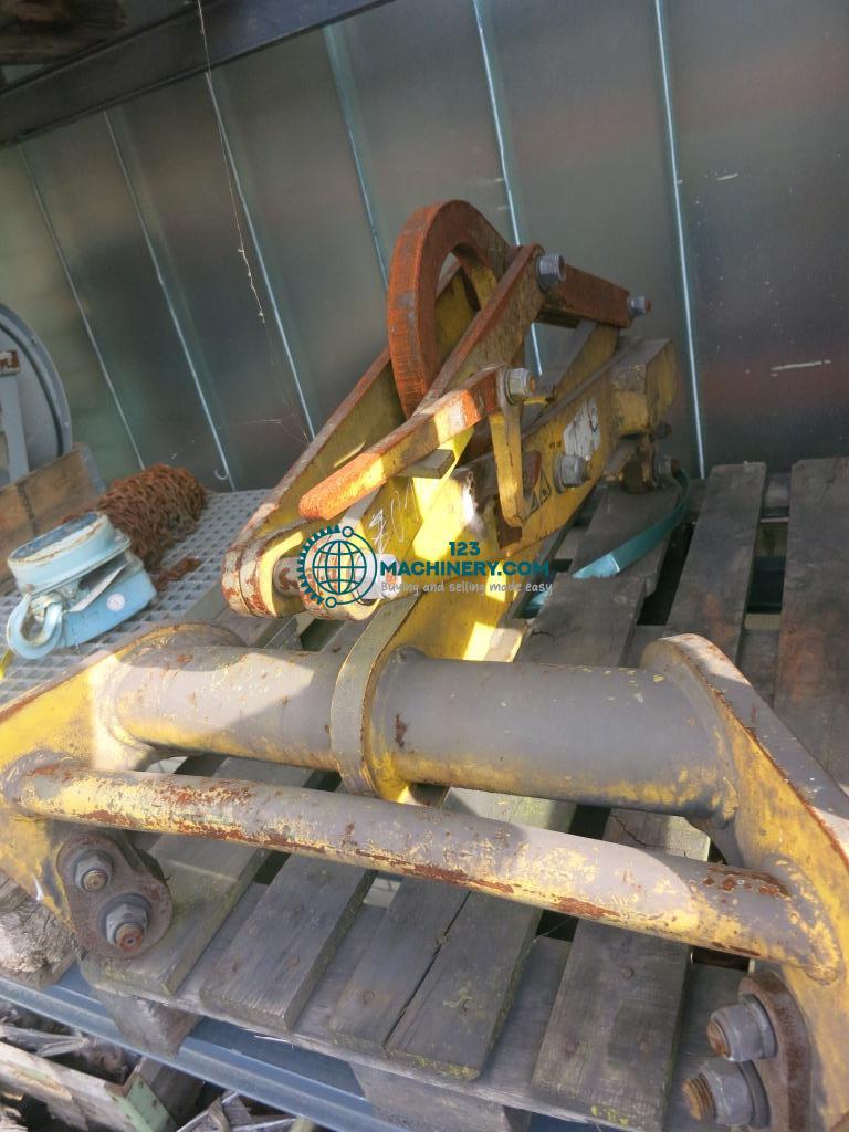 Show advert Lifting tongs - gripper