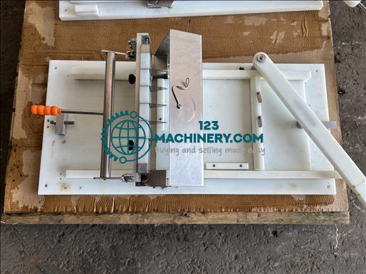 PM In Tray Cake Cutter