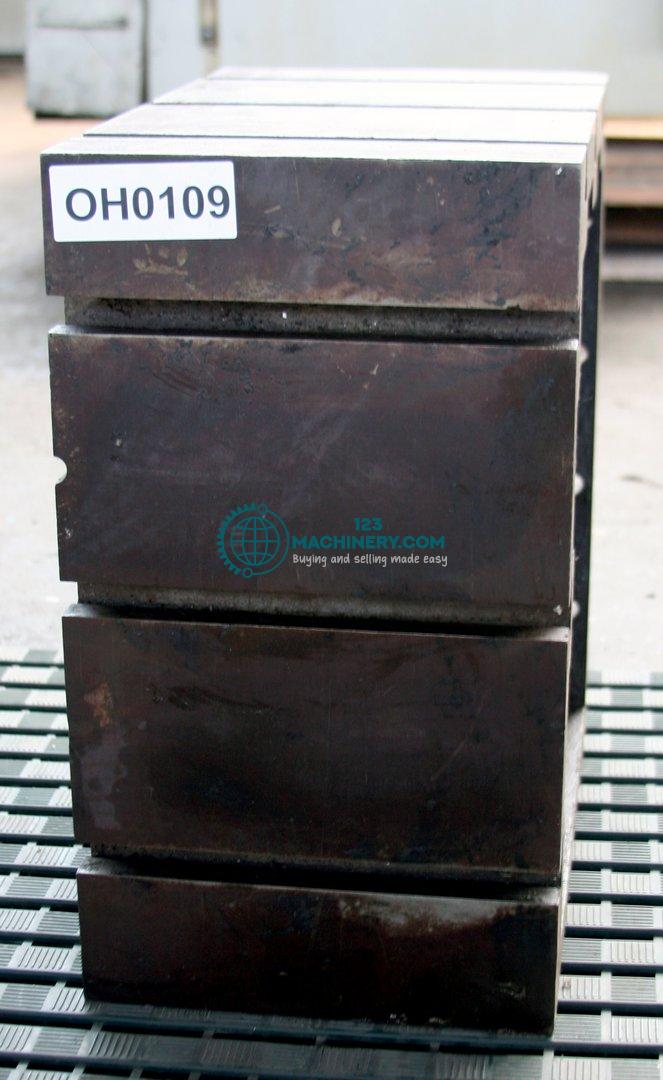 Mostrar anuncio Spare part cube table 420 x 450 x 250