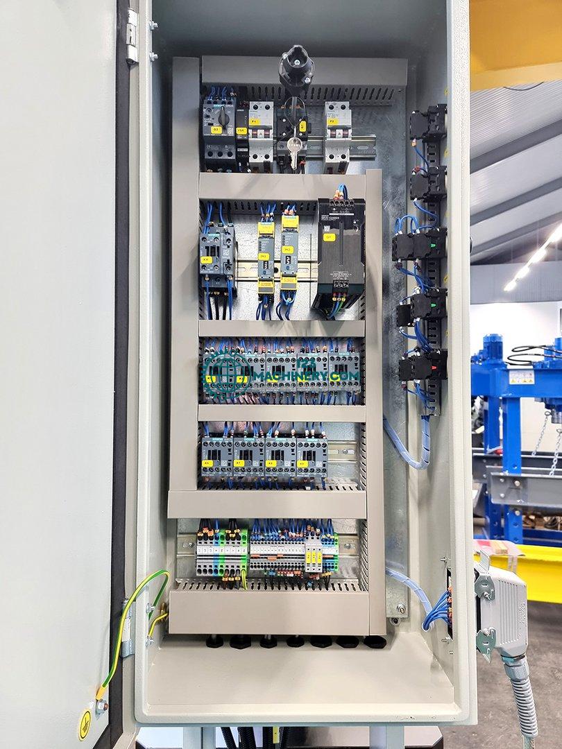 İlanı göster Hydraulic workshop press HESSE by LFSS AT 1520/150