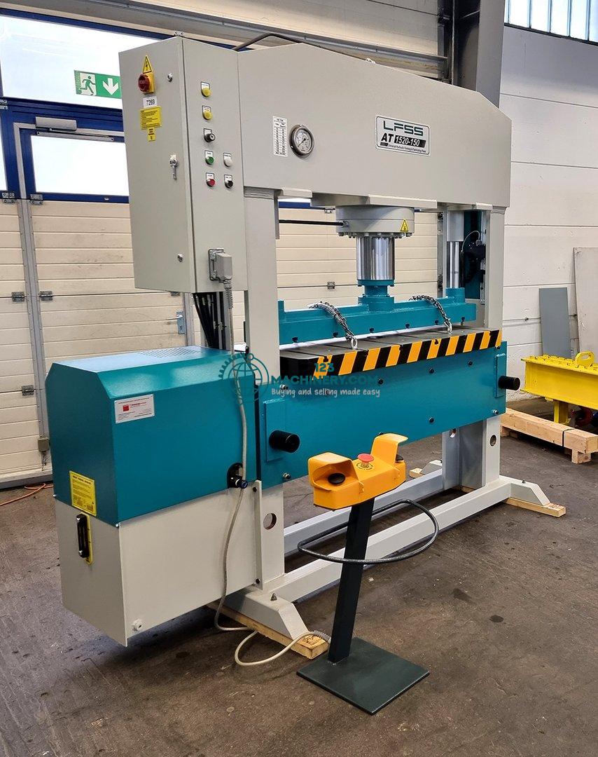 Hydraulic workshop press HESSE by LFSS AT 1520/150