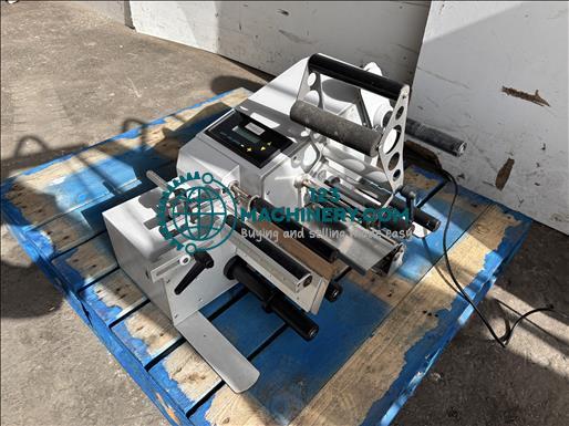 Wide Range DWR Round Labelling machine