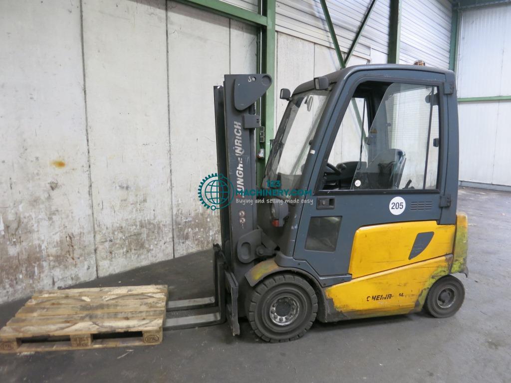 Show advert Forklift - Electric