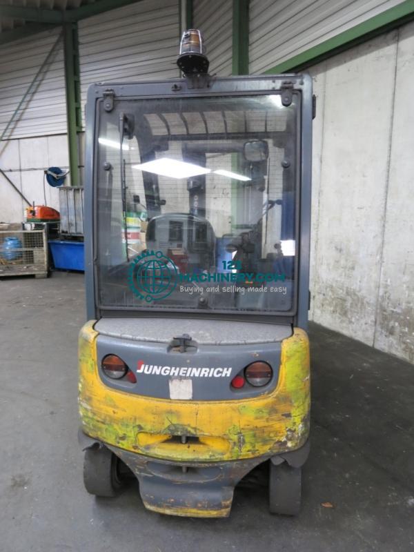 Show advert Forklift - Electric