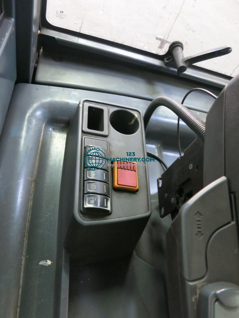 Show advert Forklift - Electric