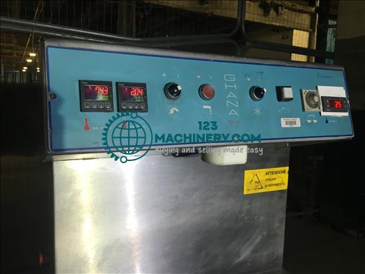 Selmi Ghana top Chocolate melting tank