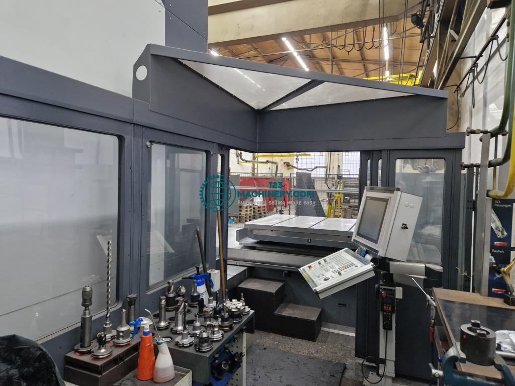 Toon advertentie Tischbohrwerk