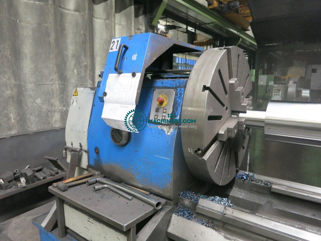 Leit- und Zugspindeldrehmaschine