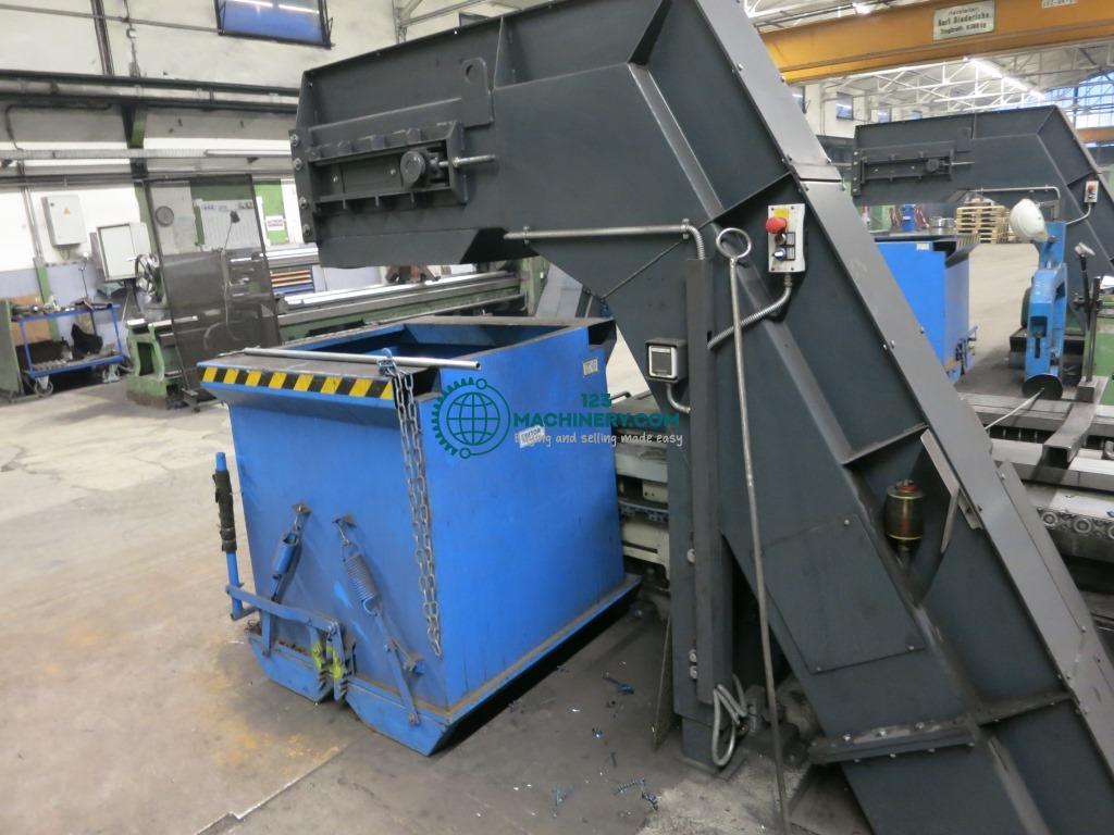 Leit- und Zugspindeldrehmaschine