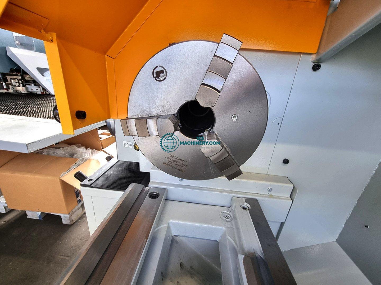 Centre lathe ZMM C 400 TM