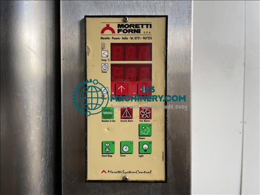 Moretti Forni F80E convection oven