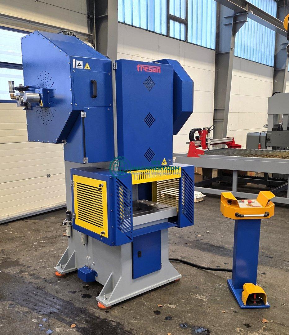 C-frame eccentric press HESSE by FRESAN FP 80 P