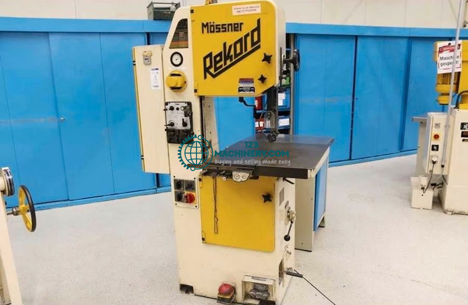 Mössner Record SM 420 / Vertikalbandsäge