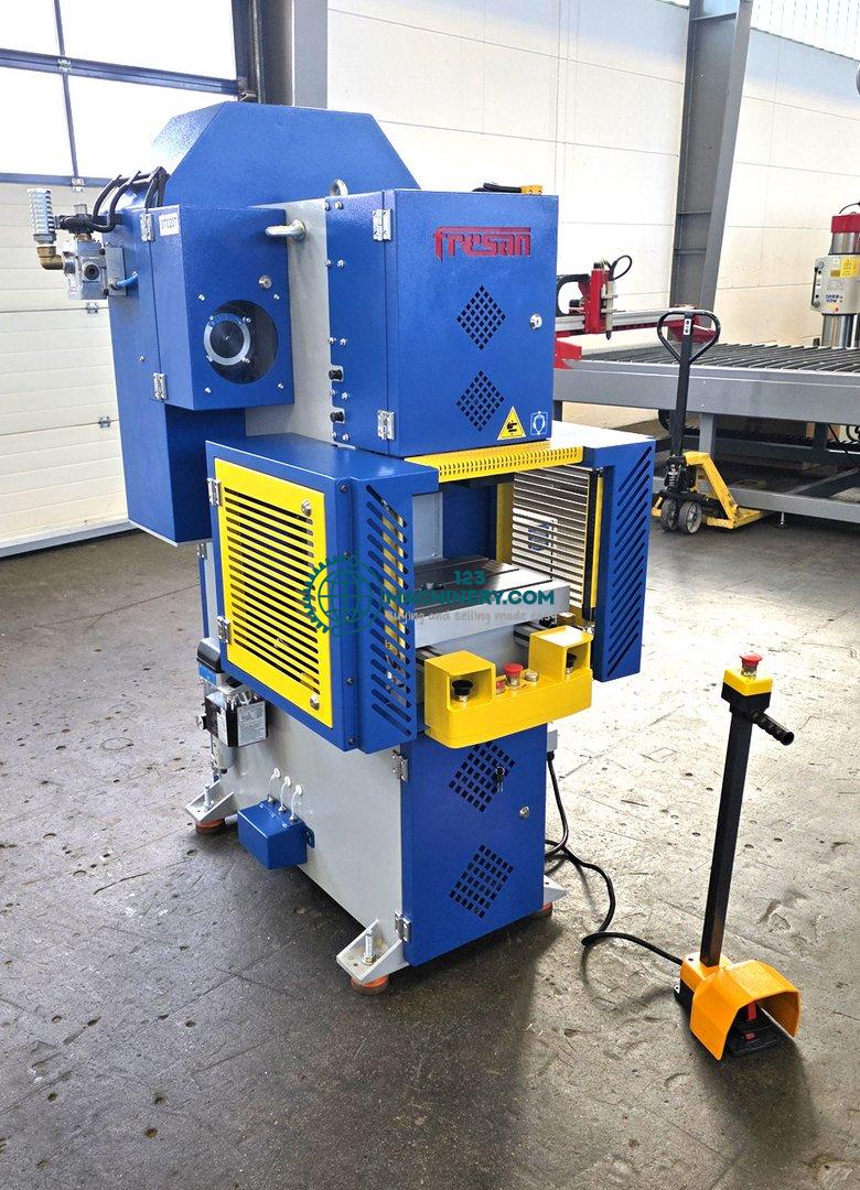 C-frame eccentric press HESSE by FRESAN FP 15 P
