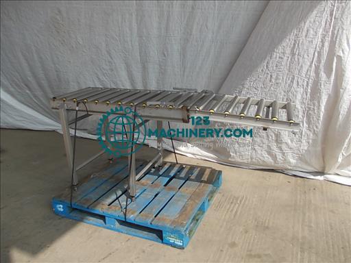 NNP NNP Gravity roller conveyor drawbridge