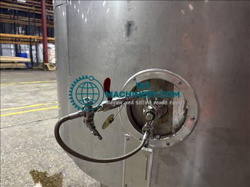 Show advert Surmet 1500L Holding tank