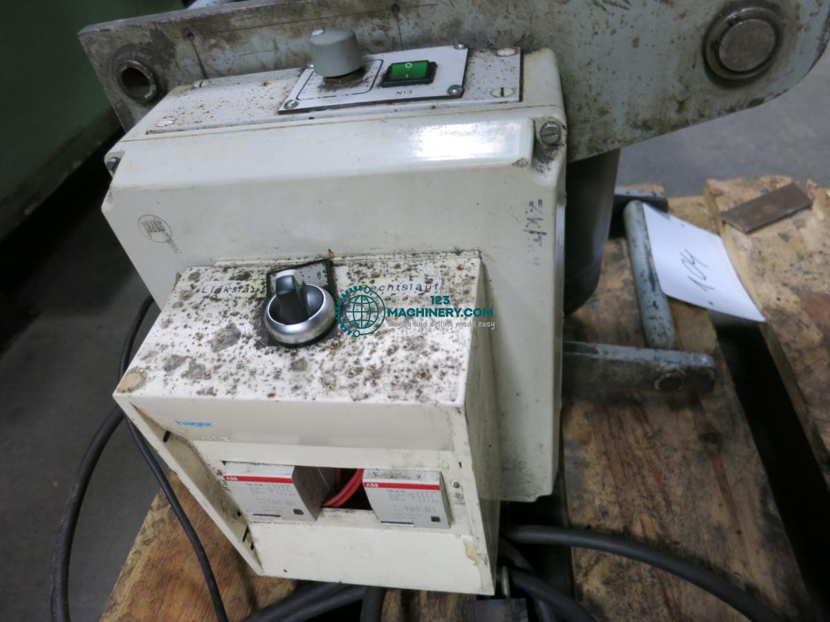 Показывать рекламу Schweißtisch