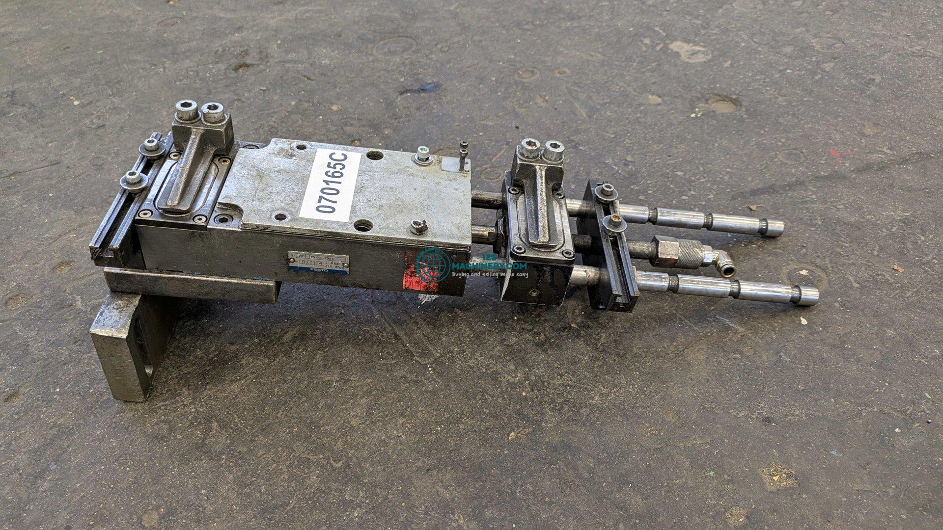 Pneumatic feeder FESTO 2016 BV-100-200-C